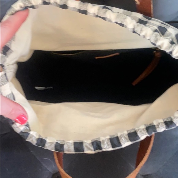 Madewell canvas gingham tote ๐ EUC - Picture 4 of 6